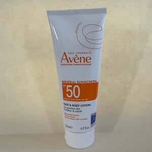 AVENE Mineral Sunscreen Broad Spectrum SPF 50 Face Body Lotion 4.2oz Sealed $38